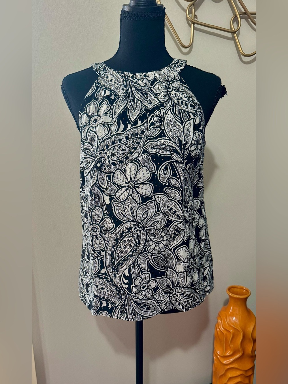 Talbots Black and White Floral Halter Tank Top with gold Metallic